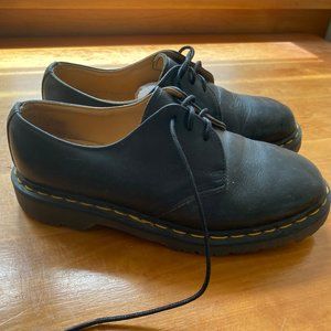 Vintage black Dr Martens Made in England UK 6